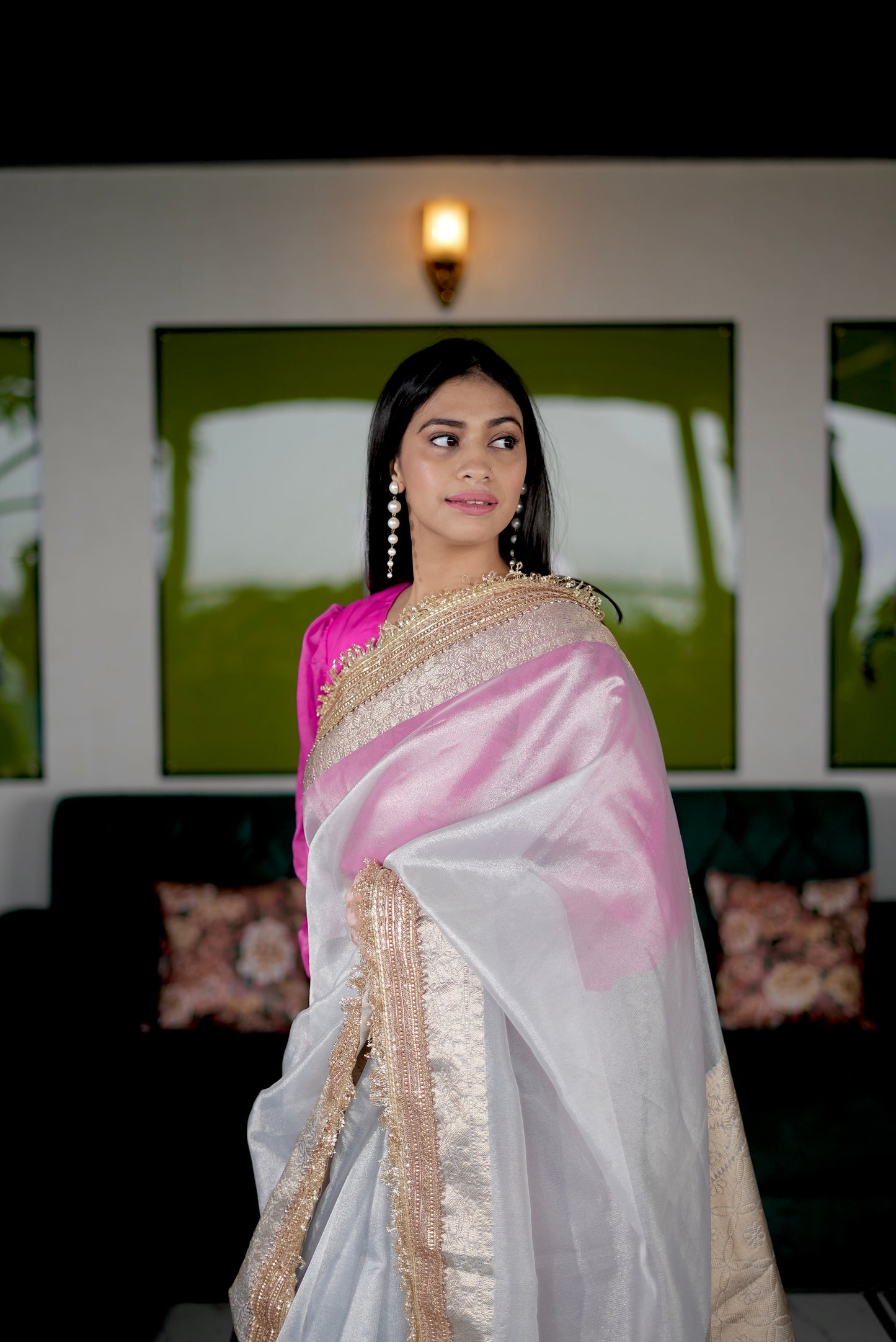 Banarasi Tissue Silk Saree – Premium Lace Border & Jaal Weaving Blouse