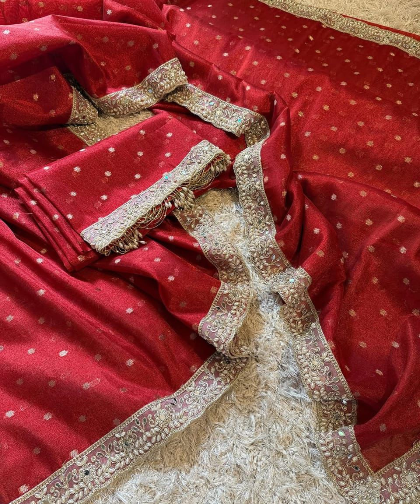 Banarasi Soft Maharani Tissue Silk Saree with Buti Weaving & Lace Border