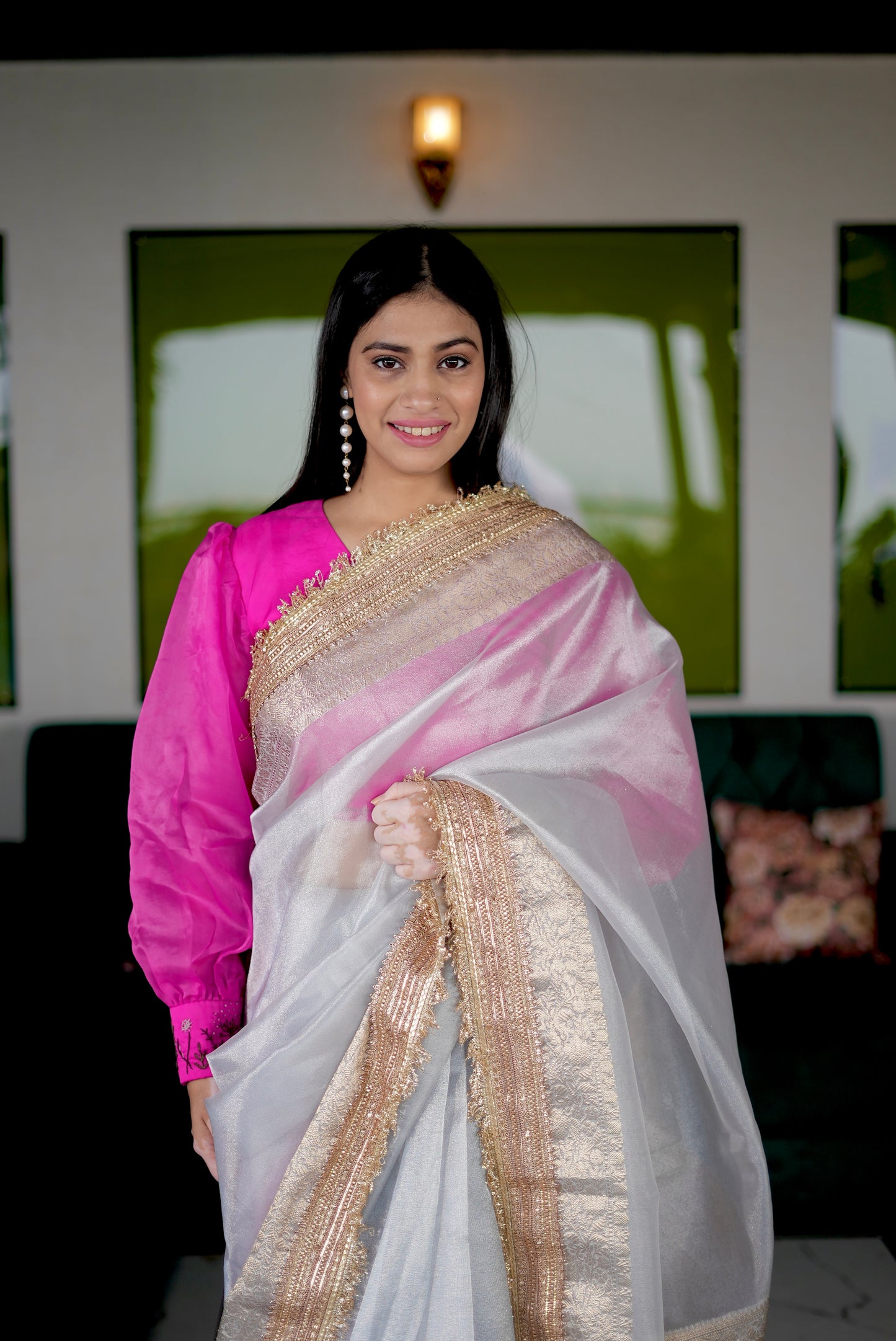 Banarasi Tissue Silk Saree – Premium Lace Border & Jaal Weaving Blouse