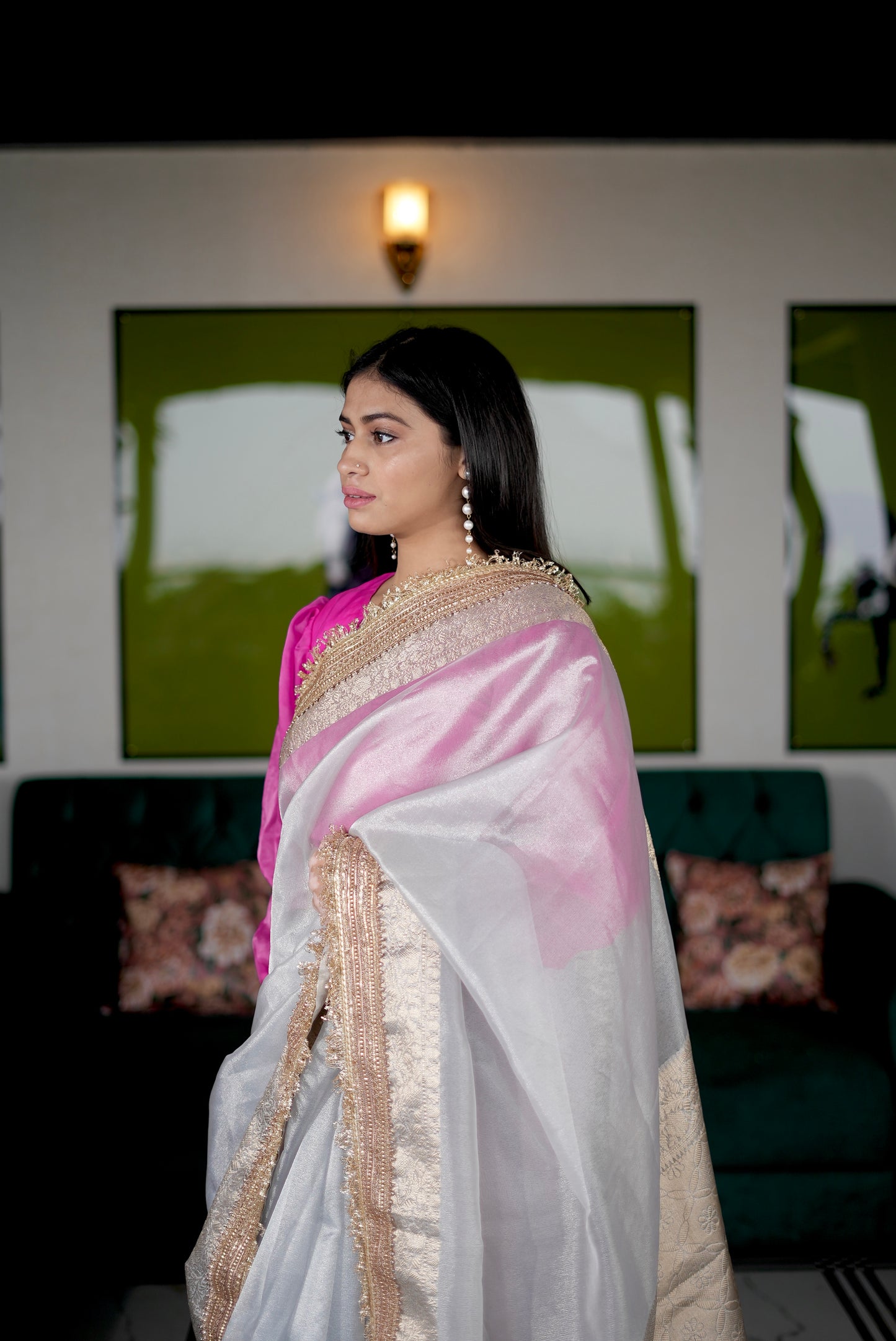 Banarasi Tissue Silk Saree – Premium Lace Border & Jaal Weaving Blouse